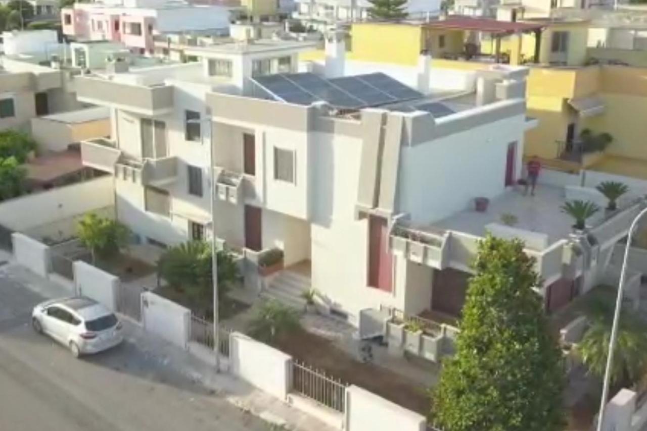 Le Strelizie Apartment Arnesano Exterior photo